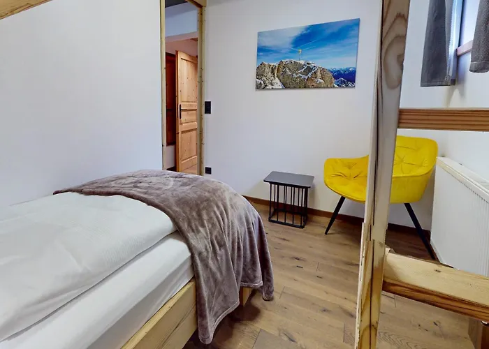 Loisachufer Tatil Evi Garmisch-Partenkirchen